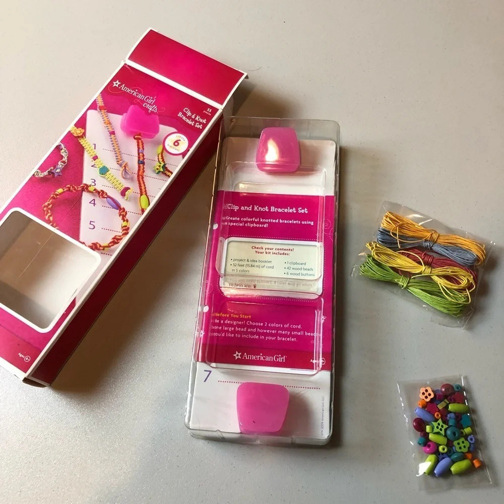 NIB American Girl Crafts Bracelet Set Vintage